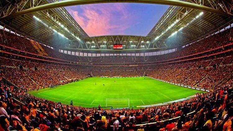 Galatasaray taraftarı rekora koşuyor