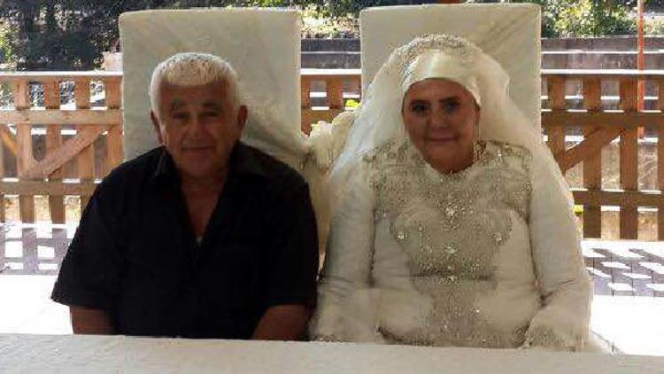 50 yıllık evli çift, 70 yaşında düğün yaptı