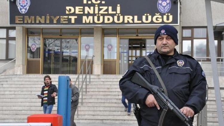 Denizlide 71 polis FETÖden açığa alındı