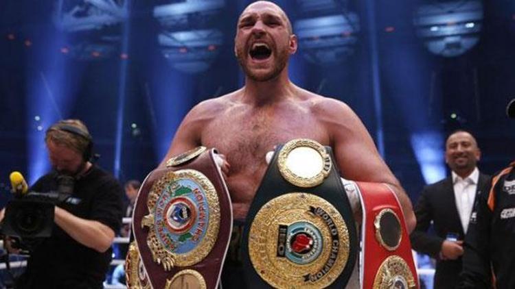 Tyson Fury’nin emeklilik kararı şakaymış