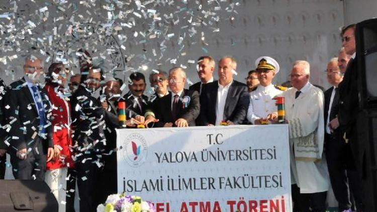 Yalova Üniversitesi’nde akademik yıl törenle açıldı