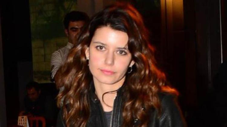 Beren Saatten açıklama geldi