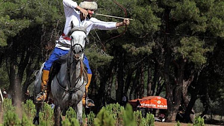 Adanada Avrasya Geleneksel Okçuluk heyecanı başladı