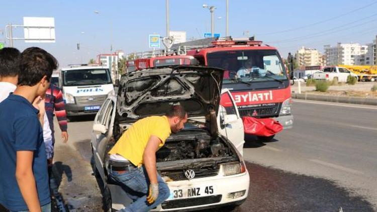 Adıyamanda hareket halindeki otomobilde yangın