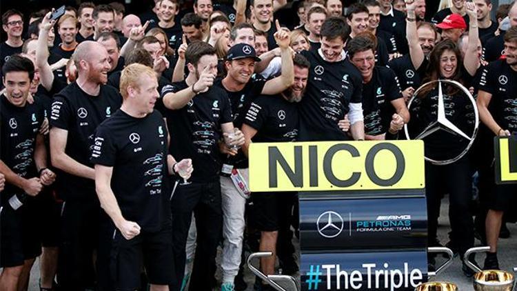 Rosberg, Mercedesi şampiyon yaptı