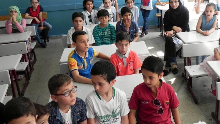 MEB’den izni olmayan Suriye okullarına kilit