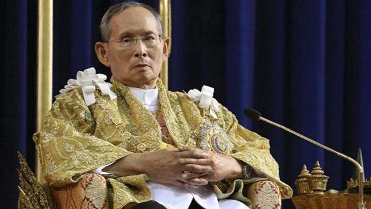 Tayland kralı hastalandı borsa ağır darbe aldı