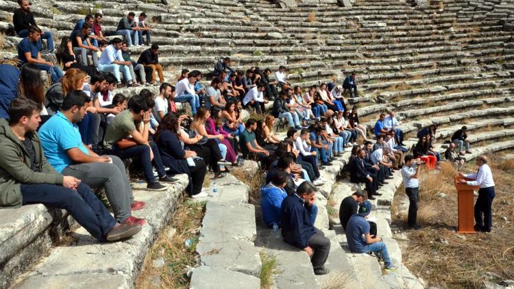 ‘Kültürel miras’ dersini antik kentte yaptılar