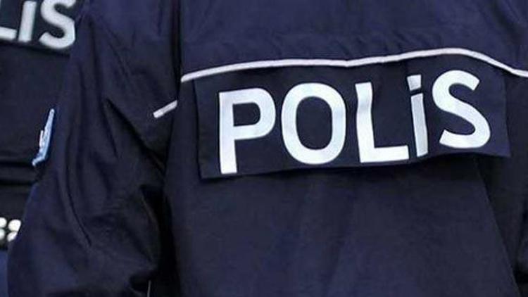 İzmirde 6 polis tutuklandı