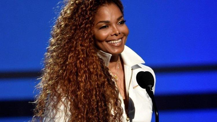 50 yaşındaki şarkıcı Janet Jackson hamile