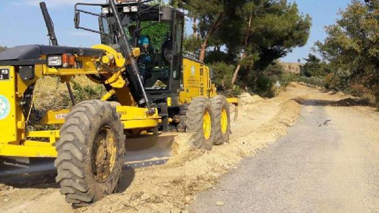 Kırkağaçta 32 kilometrelik yol yenilendi