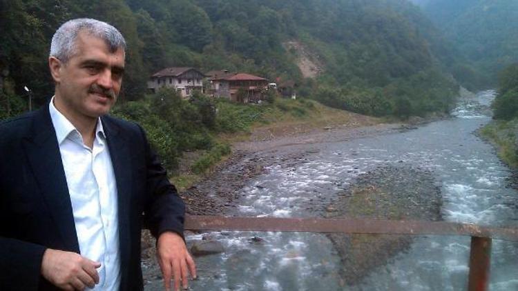 Kocaeli Barış Platformu sözcüsü Dr. Gergerlioğlu açığa alındı, soruşturma açıldı