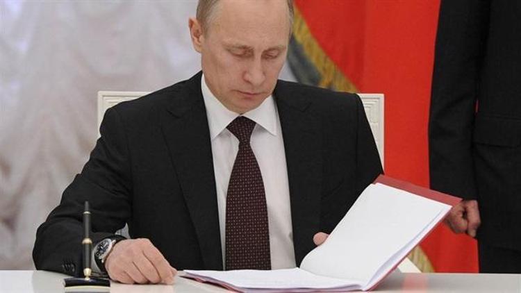 Putinden Suriye kararı İmzaladı