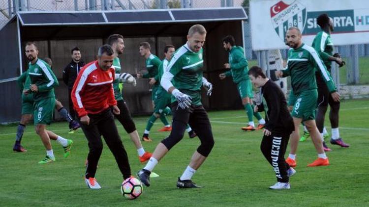 Bursaspor’da neşeli antrenman