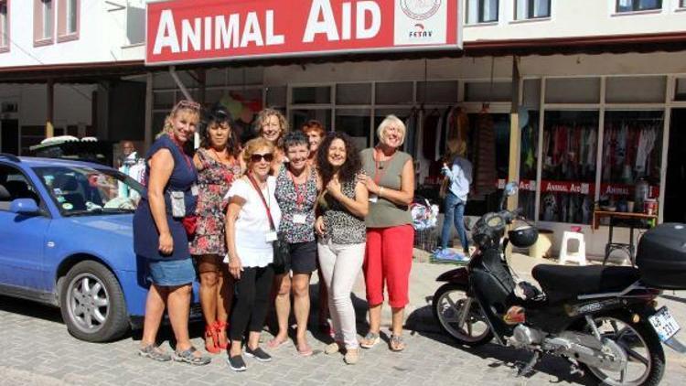Animal Aid, 2inci el mağazasının 4üncü yılını kutladı
