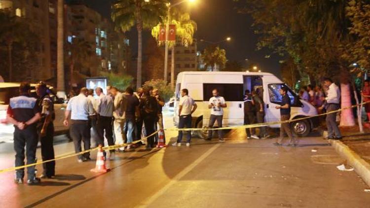 Kavgaya müdahale eden polislere ateş açıldı: 2si polis 3 yaralı