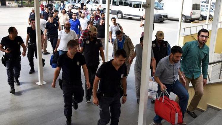 Antalyada FETÖden 14 polis tutuklandı