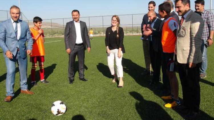 Kiliste Türk ve Suriyeli çocuklar maç yaptı