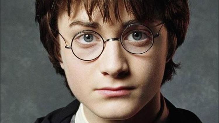 Harry Potter ve Lanetli Çocuk gelecek ay Türkiyede