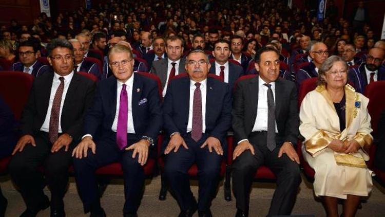 Bakan İsmet Yılmaz: Fırsat eşitliğini sağladığımızı düşünüyorum