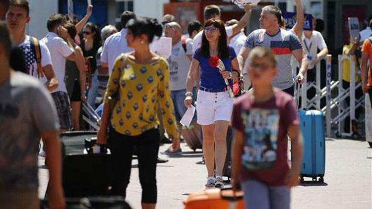 Turist getiren uçaklara destek yıl sonuna kadar uzatıldı