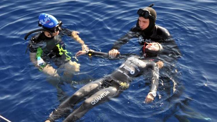 Şahika Ercümenden 110 metre dalışla yeni dünya rekoru