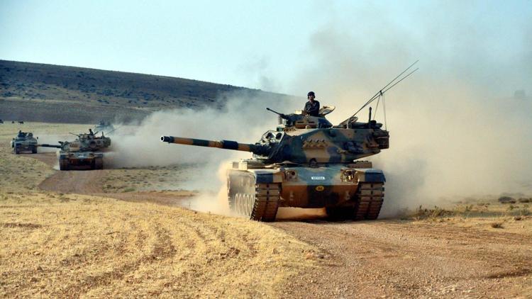 Suriyeli muhalifler: Türk tankları Mareadan girdi