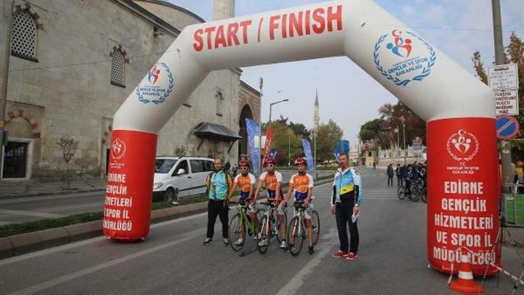 Cumhuriyet Bayramı Kupası Bisiklet yarışları sonuçlandı