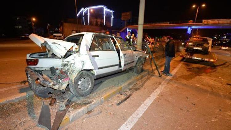 Karabükte iki otomobilin çarptığı yaşlı kadın öldü 5 kişi yaralandı
