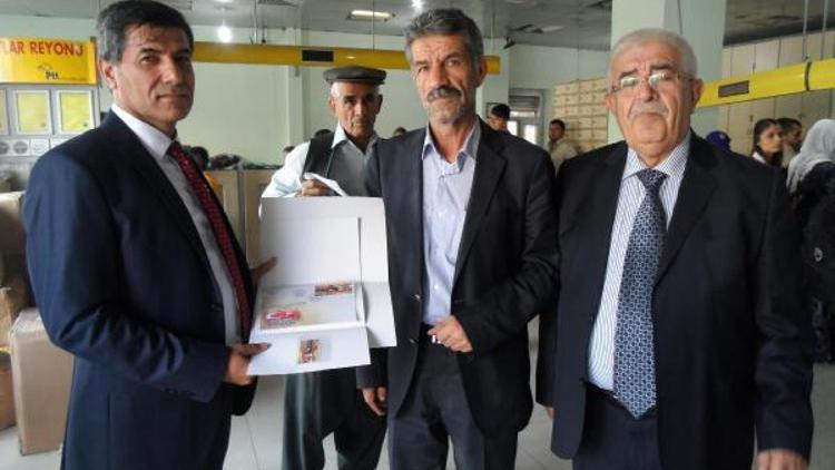 Silopide 176ıncı PTT müşterisine 15 Temmuz Şehitler ve Demokrasi Pulu ödülü