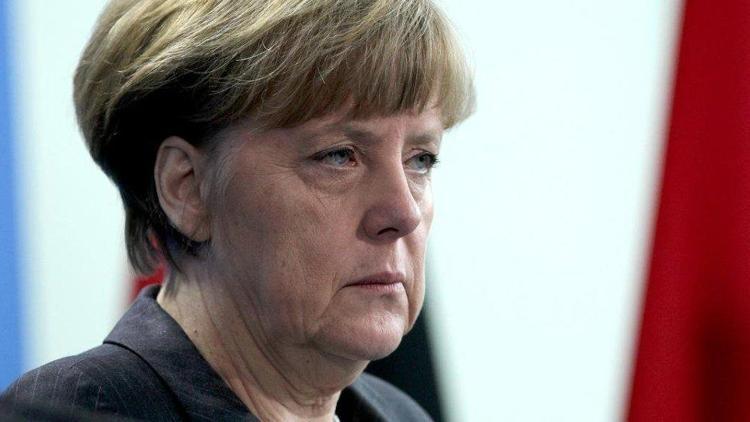 Merkele sert sözler: Avrupanın en tehlikeli politikacısı