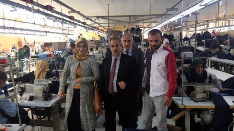 Başkan Gürsoy’dan tekstil fabrikasına ziyaret