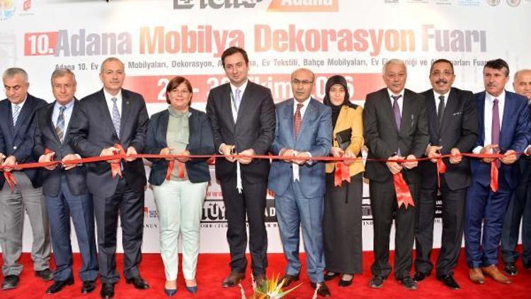 Adanada mobilya fuarı açıldı