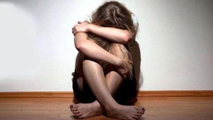 Arkadaşının 14 yaşındaki kızına tecavüz suçlamasıyla tutuklandı