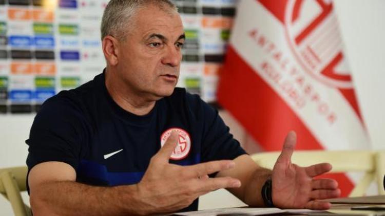 Antalyaspor teknik direktörü Çalımbaydan Öksüze dava