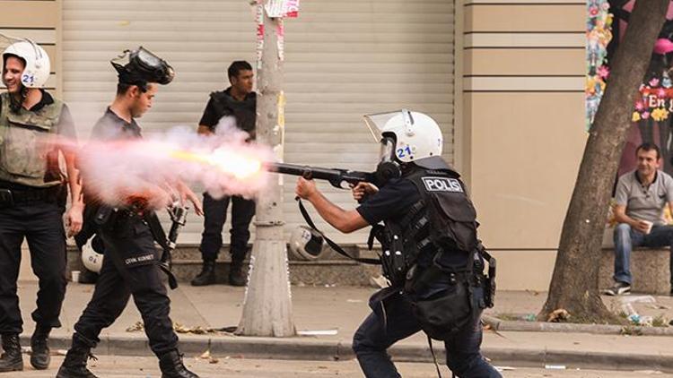 Yüzüne gaz fişeği isabet eden kadına 25 bin lira