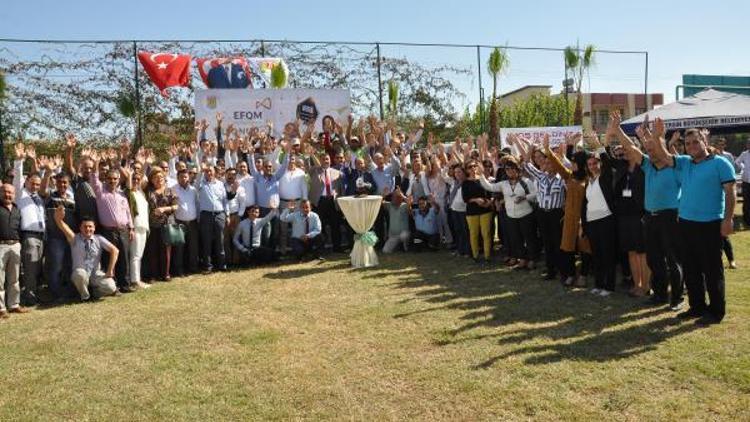 Tarsus Belediyesi çalışanları finalist ödülü yemeğinde buluştu