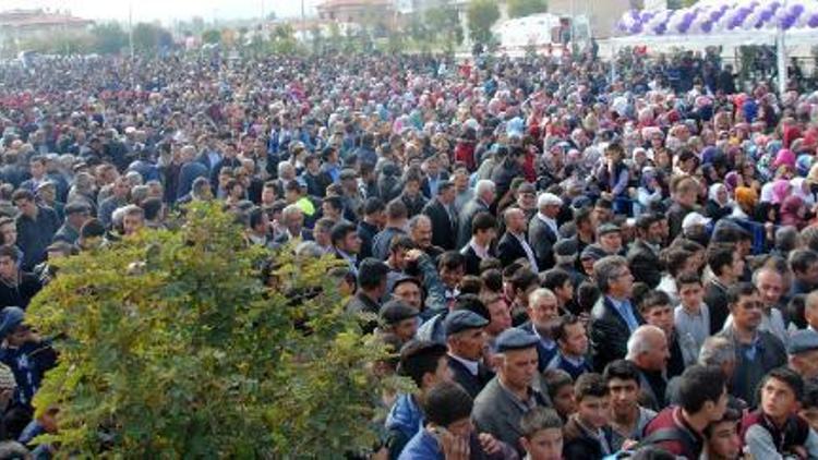 Emine Erdoğan: FETÖ, 15 Temmuzda Türkiyeyi felakete sürükledi