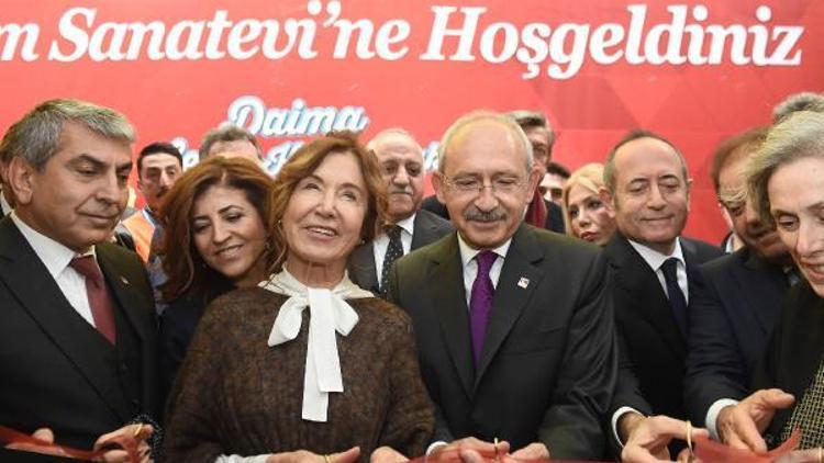 CHP lideri Kılıçdaroğlu, Fikret Otyam Sanat Evi’ni açtı