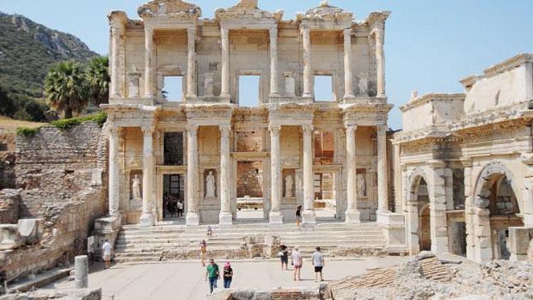 Efes, Türk arkeologlara emanet