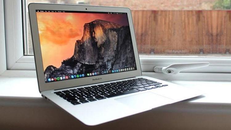 Yeni Macbooklar fena el yakıyor