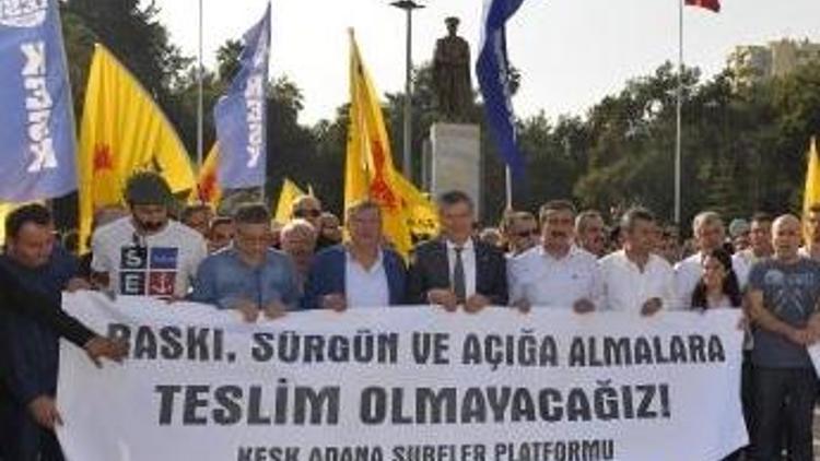 Adanada, KESK üyeleri ihraçlara tepki gösterdi
