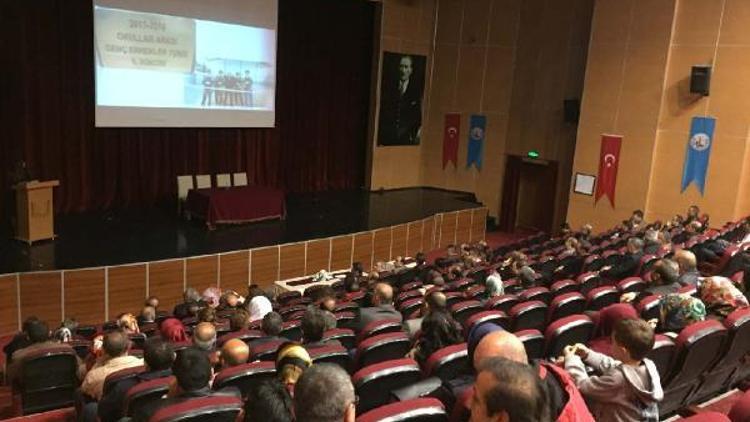 Fen Lisesi öğretmen ve velilerine konferans