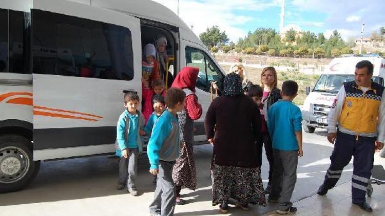 110 öğrenci, gıda zehirlenmesi şüphesiyle hastaneye kaldırıldı