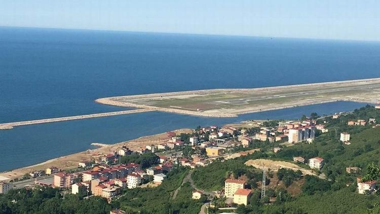 Havaalanı fiyatları uçurdu.. 1 dönüm arsa 1 milyon