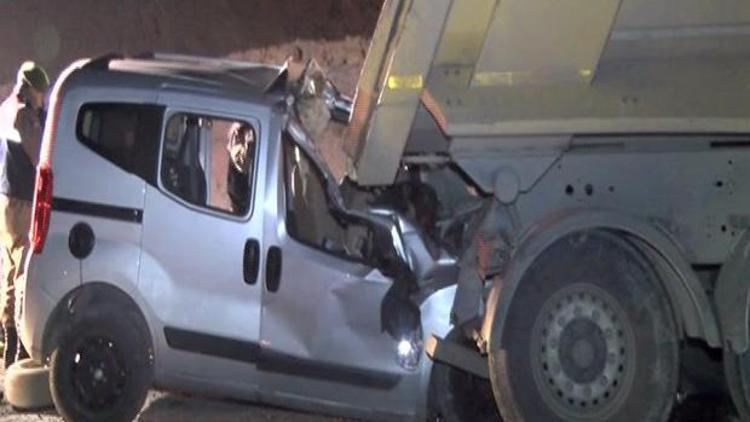 Eyüp’te trafik kazası: 2 ölü