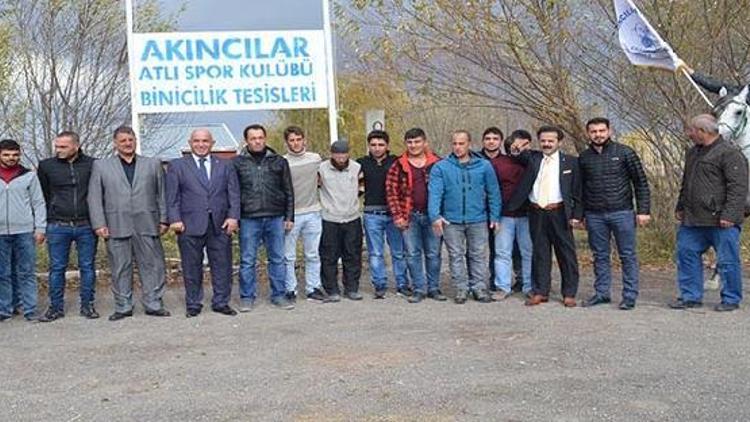 Milletvekili Ilıcalıdan Akıncılara destek