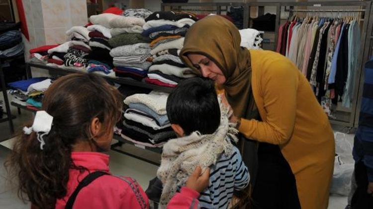 Zabıta, dilenci çocukları bu sefer yardım için topladı