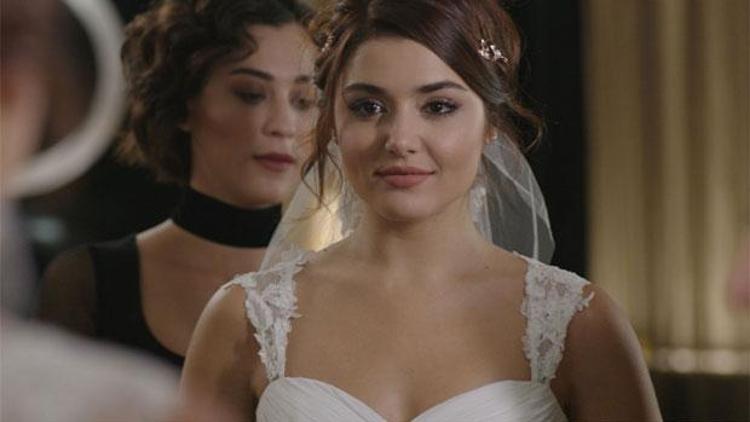 Hande Erçel gelin oldu