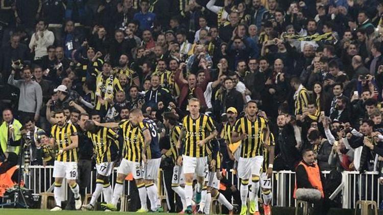 Fenerbahçede sezonun en kalabalık taraftarı